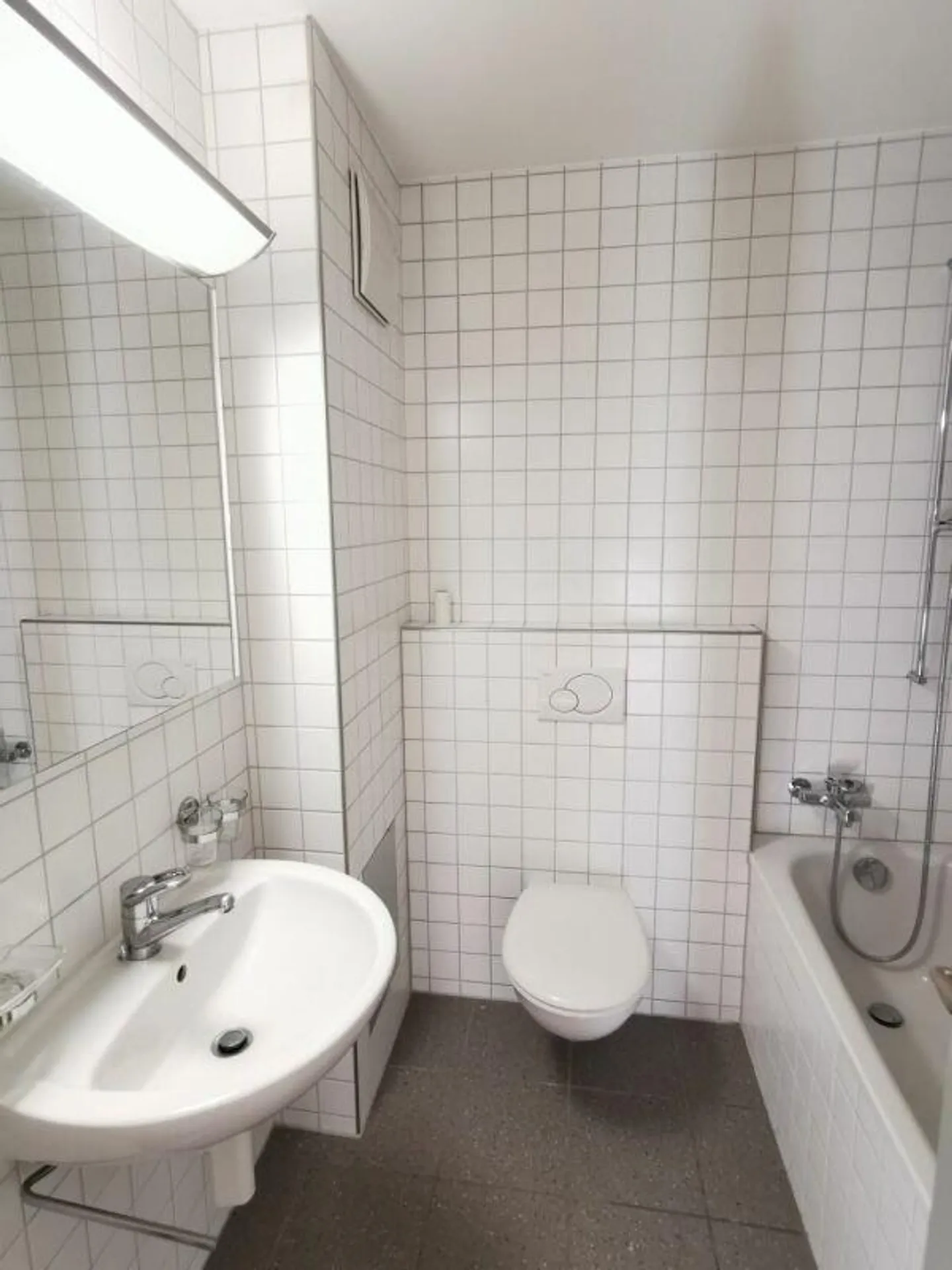 Appartement lumineux de 3 pièces au rez-de-chaussée surélevé - Photo 6 sur 8