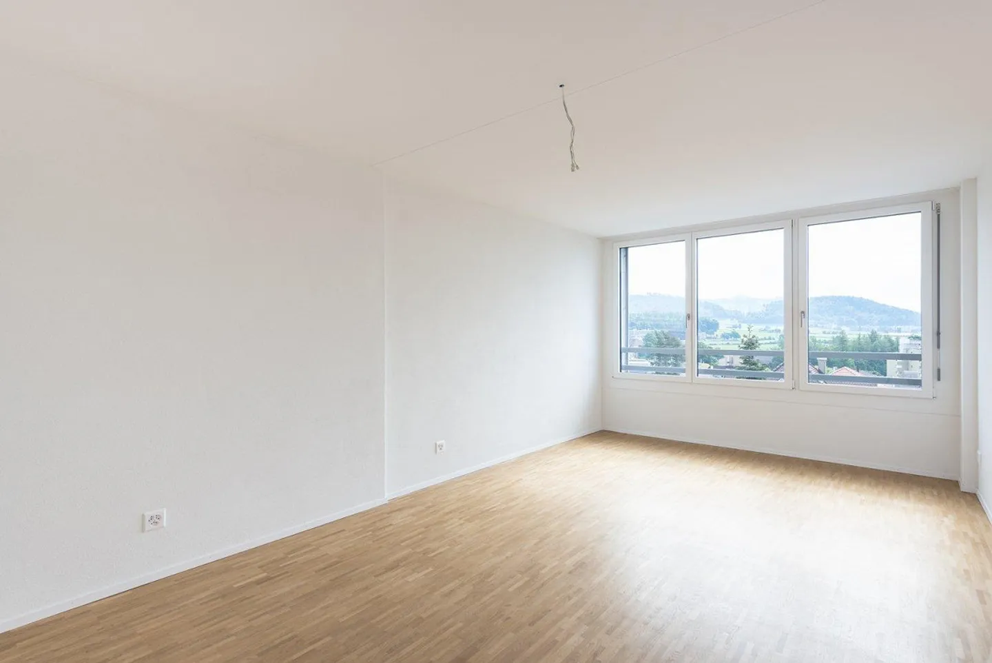 Moderno appartamento di 3,5 stanze con balcone e vista sulle montagne a Zollikofen - Foto 7 di 7