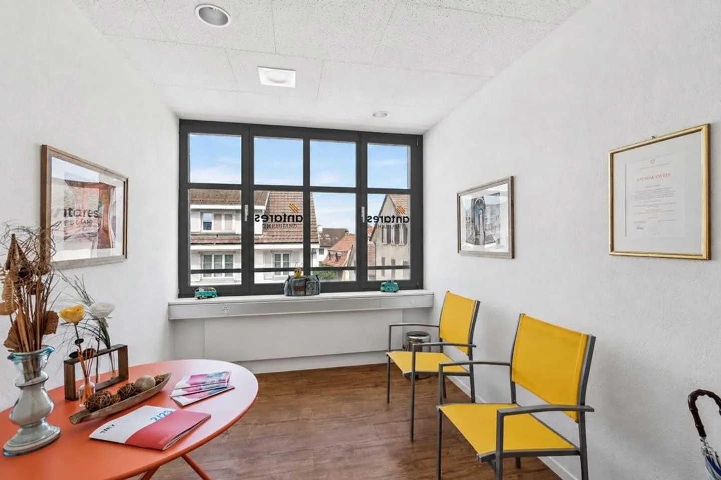 Is this your new commercial space in the heart of Amriswil? - Photo 5 of 7