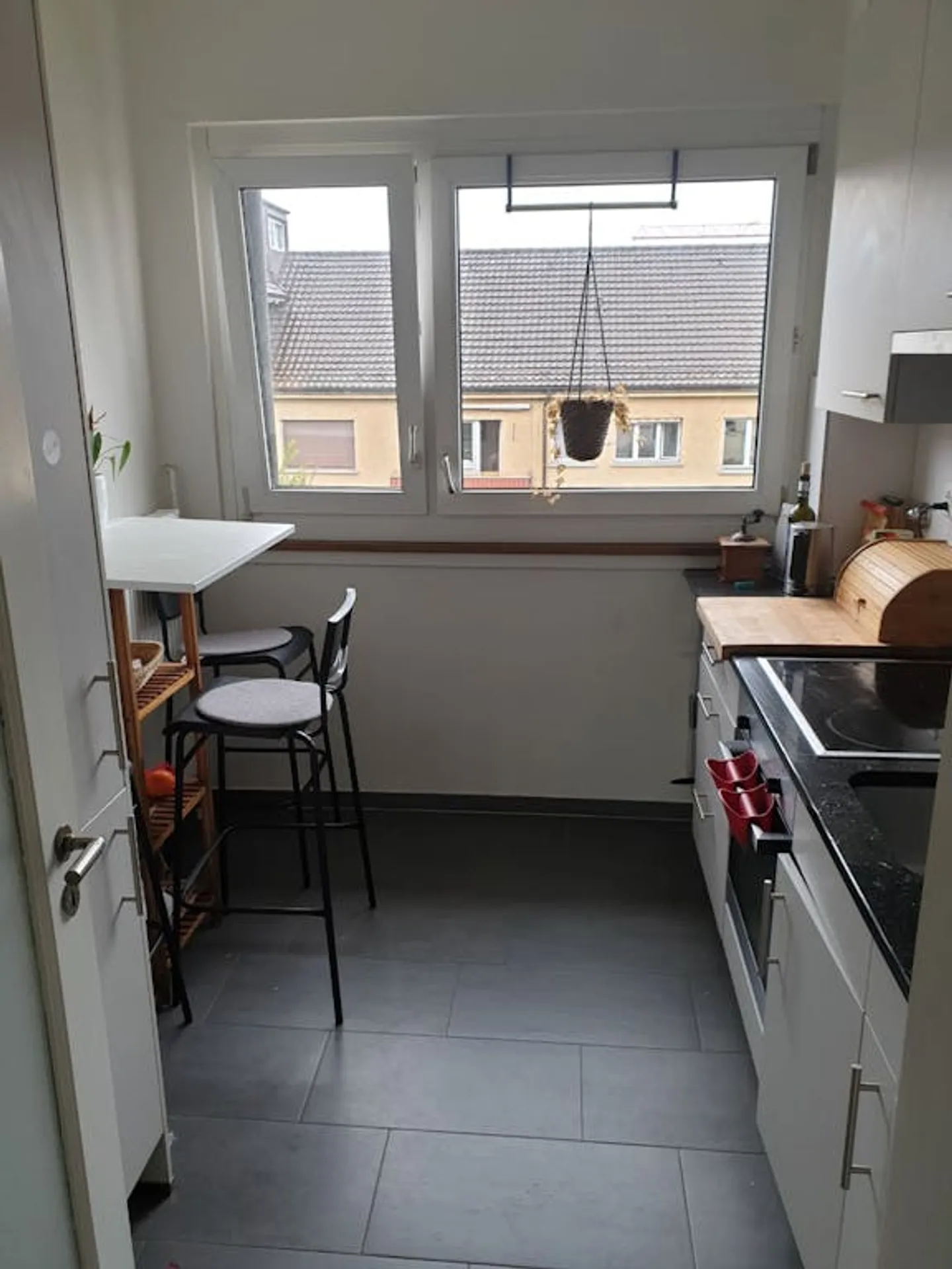 Apartment for rent - Photo 3 of 3