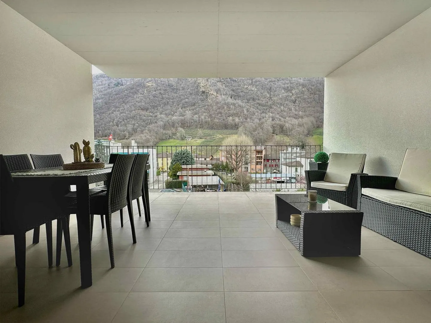 New 5.5 high standard rooms with large covered terrace - Photo 1 of 13