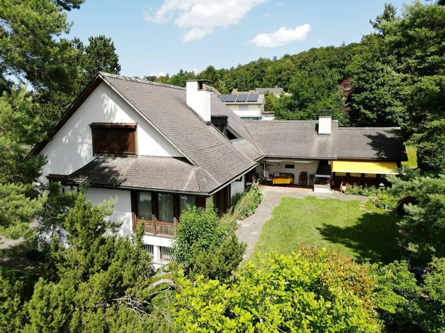 Single-family house with valuable building reserve - Photo 6 of 30
