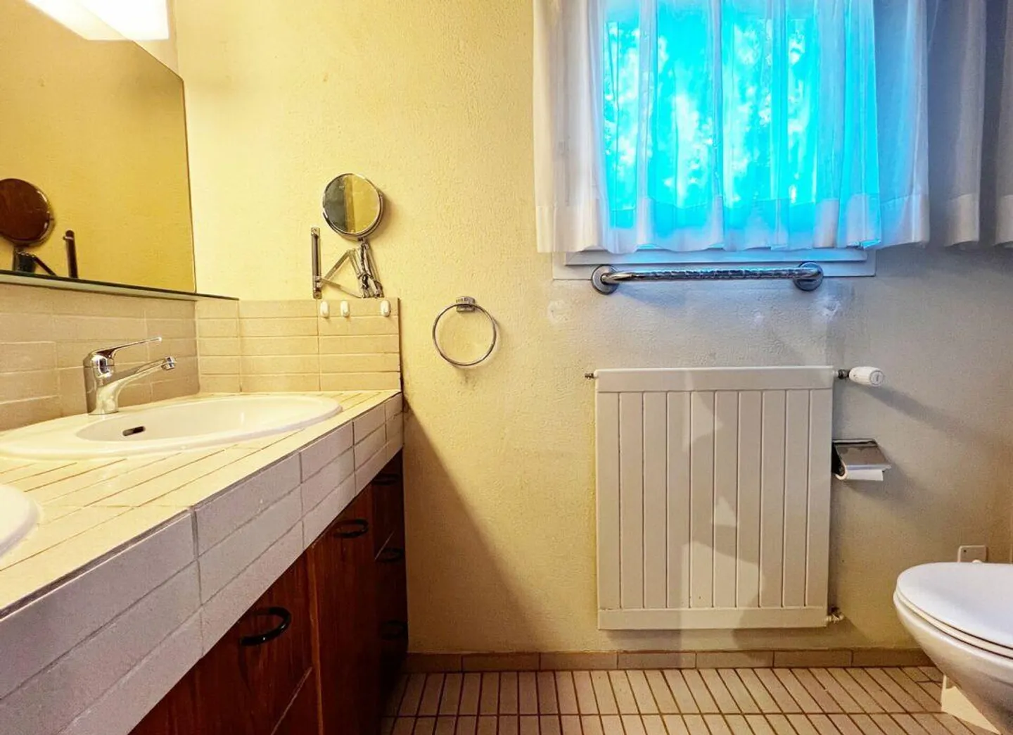 Single-family house with valuable building reserve - Photo 18 of 30