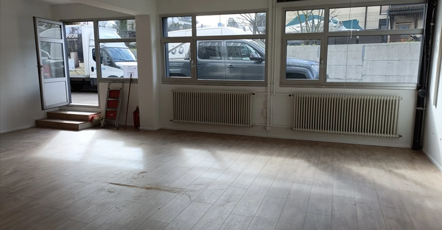 DA AFFITTARE, UFFICIO-LOCALE DI STOCCAGGIO - Foto 3 di 4