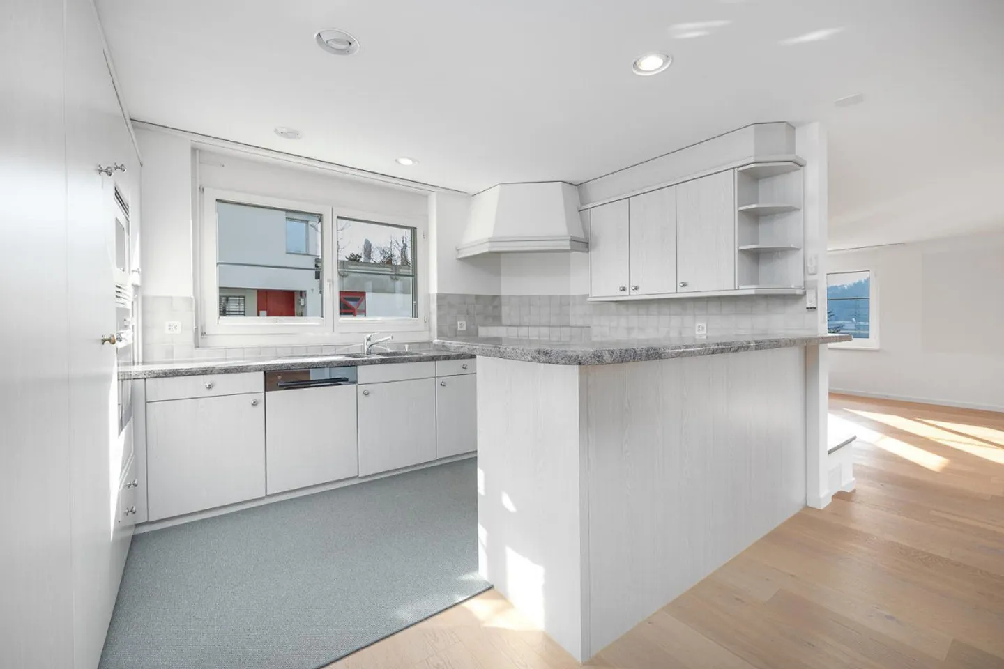 Vivere sul lato soleggiato - Foto 3 di 13