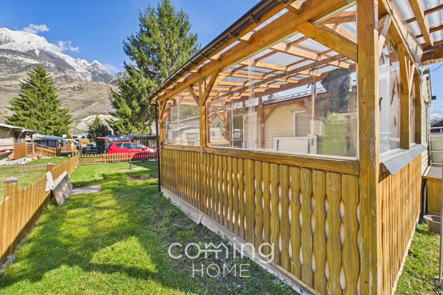 Mobile home luminoso con 4 camere da letto e loggia con vista sulla natura - Foto 10 di 13