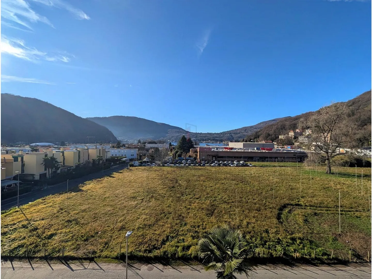 Charmante Zwei-Zimmer-Wohnung mit Seeblick zur Vermietung - Foto 5 von 5