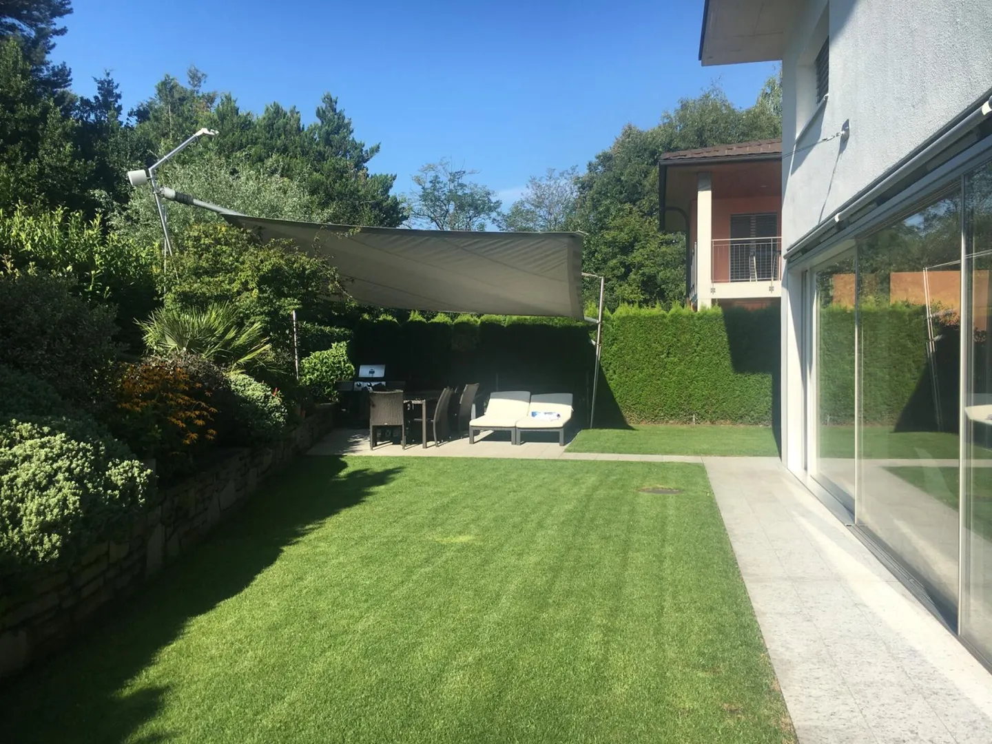 Villa Porza 6.5 locali con piscina - Foto 4 di 17