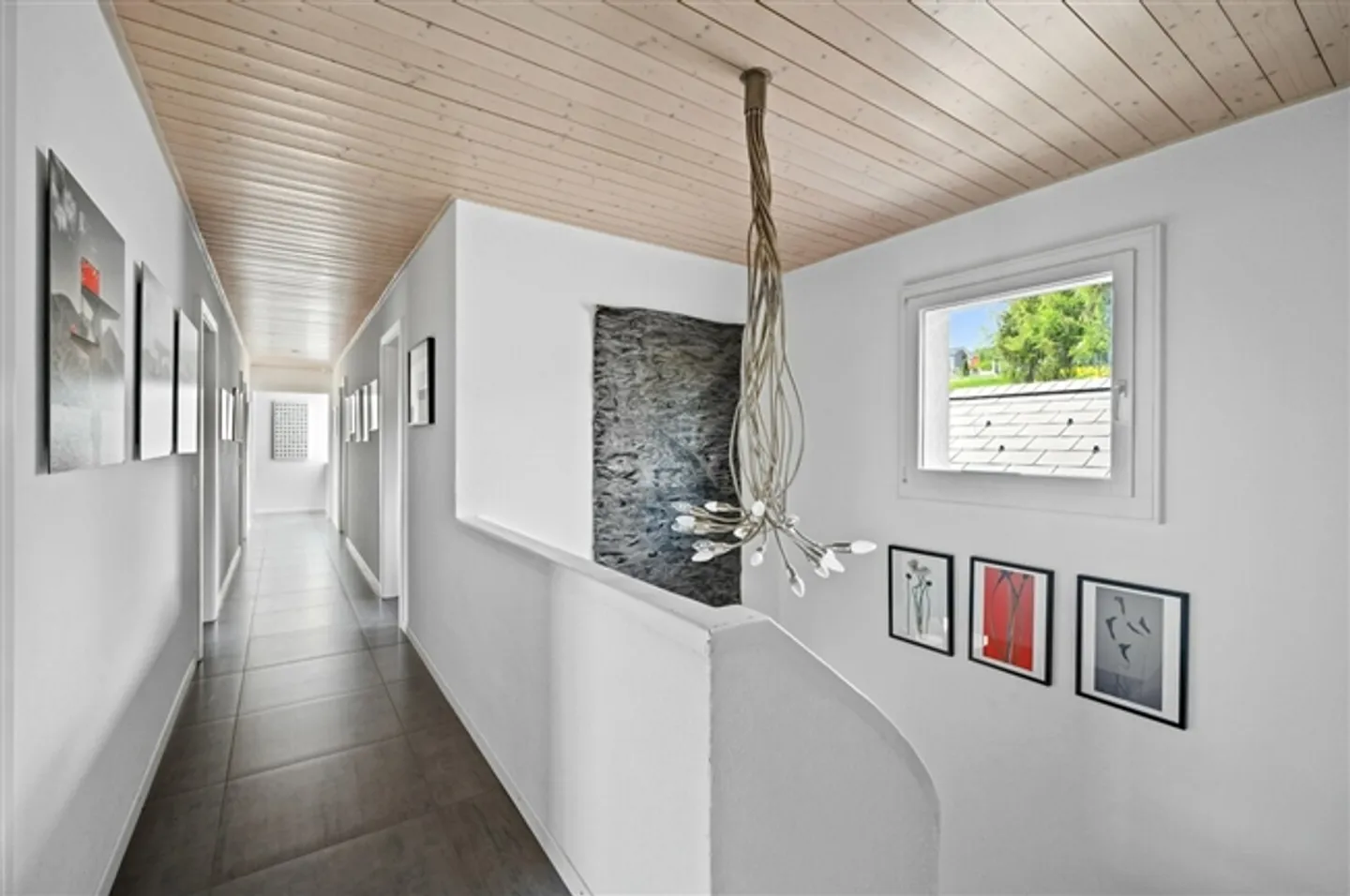 Villa moderne avec vue sur le lac et les Alpes - Photo 16 sur 20