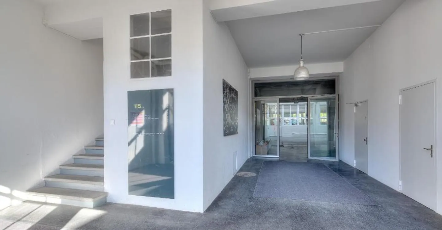 Nuova sede aziendale a Biel - Spazio ufficio in posizione privilegiata - Foto 3 di 4