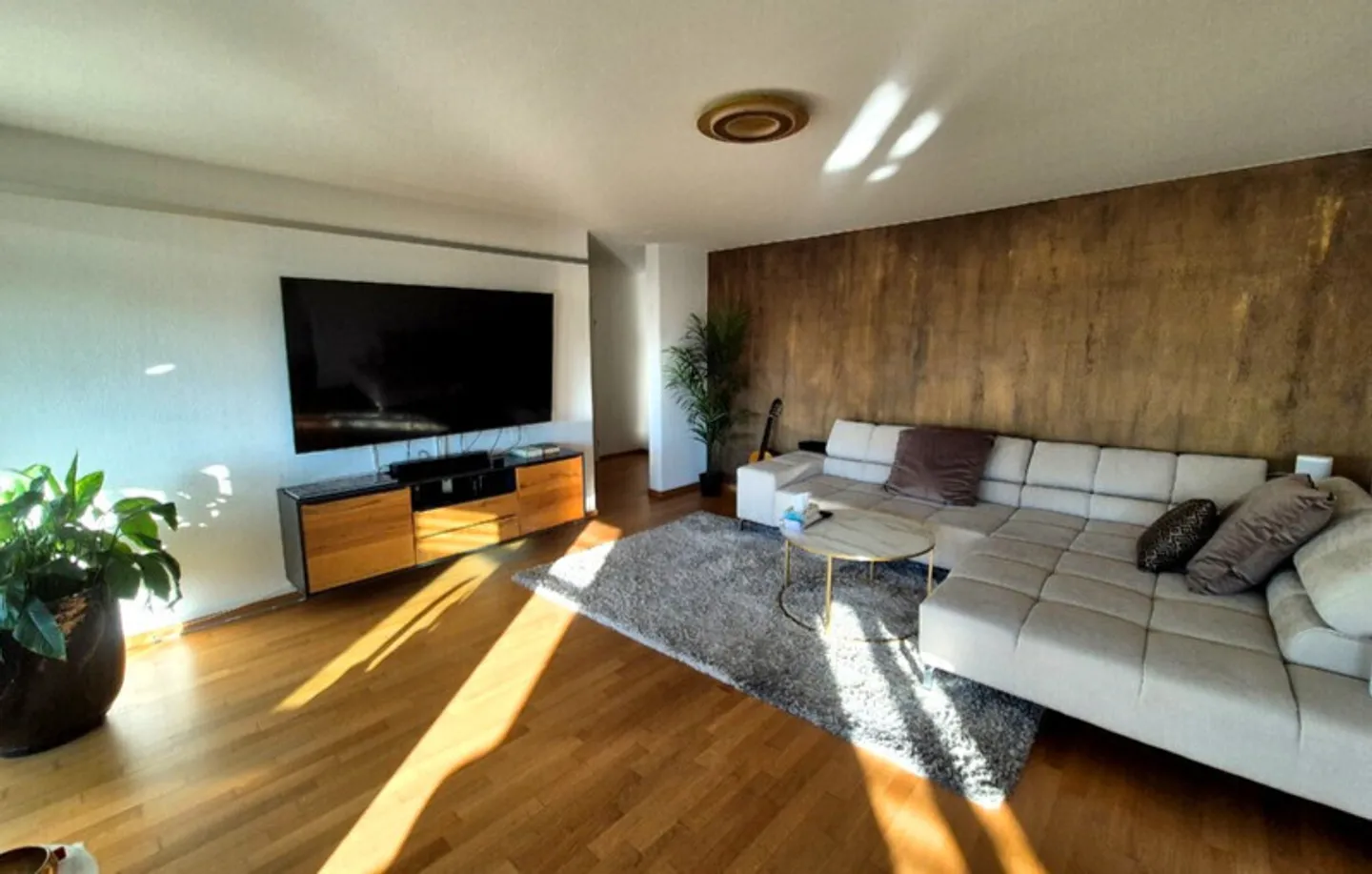 Modernes Apartment in Zürich Altstetten - Foto 1 von 9
