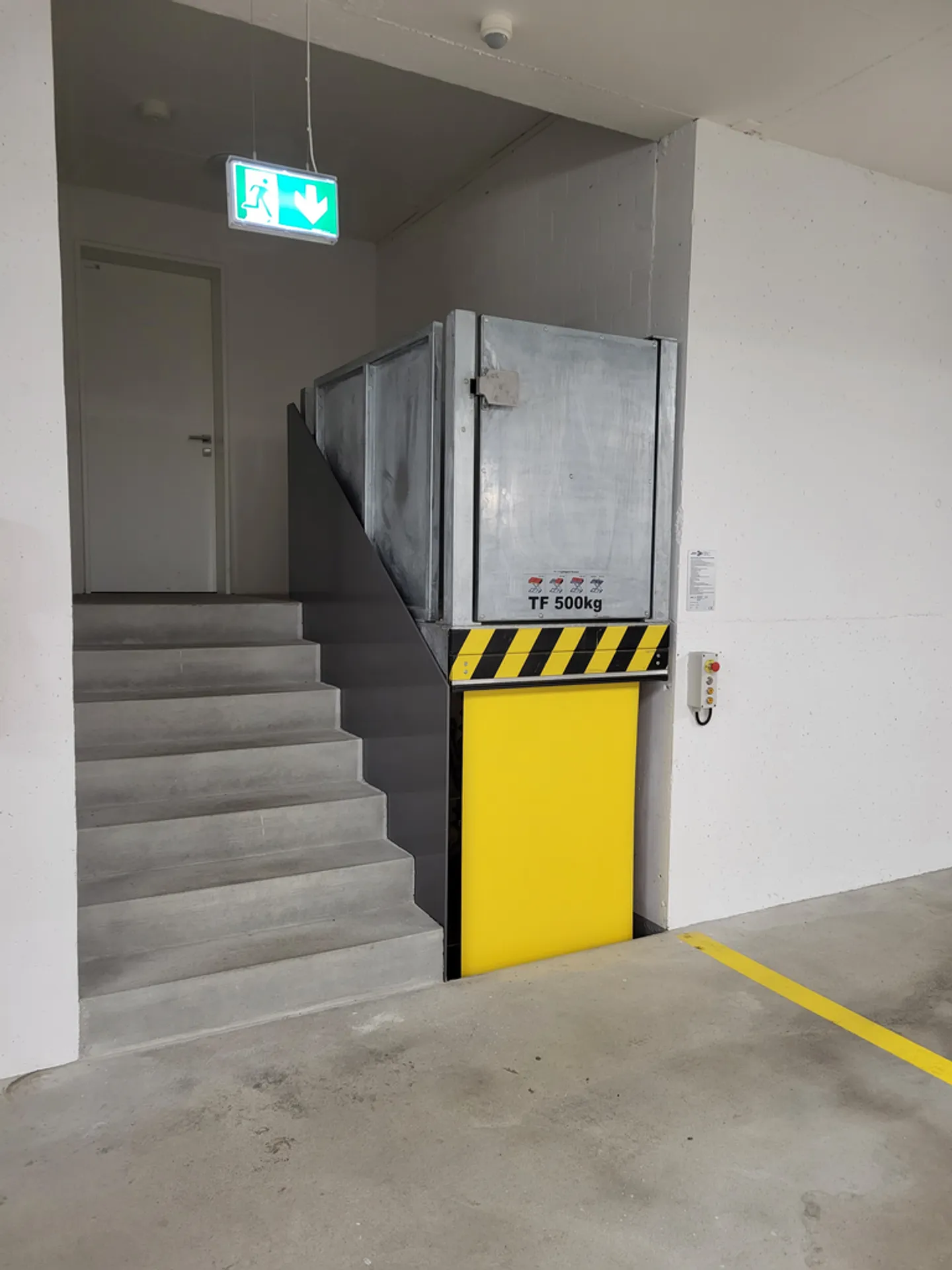 Vielseitig nutzbarer Gewerberaum - Foto 6 von 8