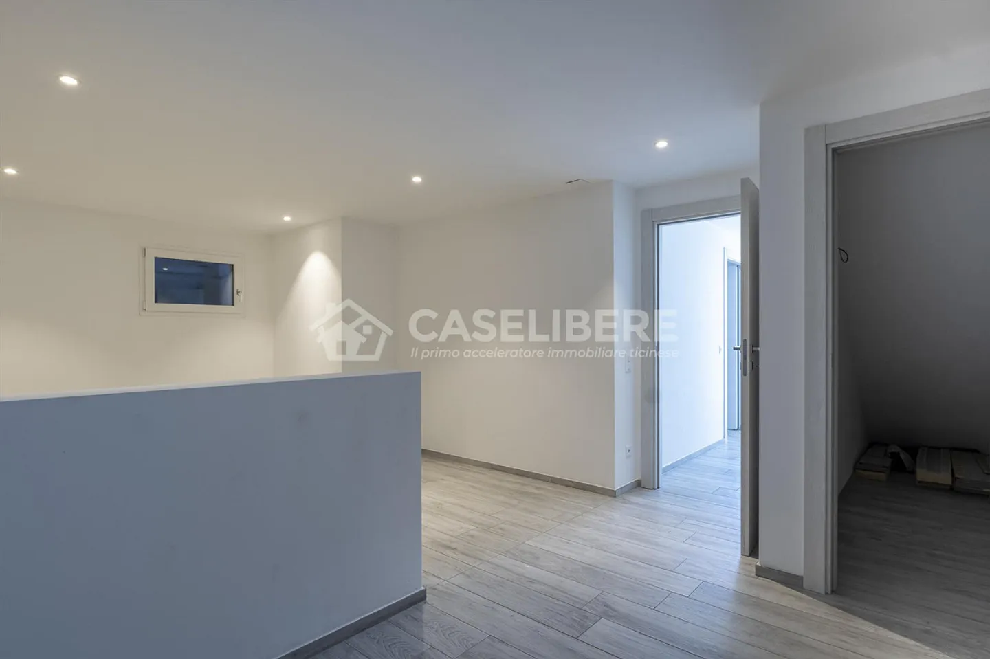 VILLA WITH SWIMMING POOL OF 5.5 ROOMS IN SEMENTINA - Photo 22 of 27