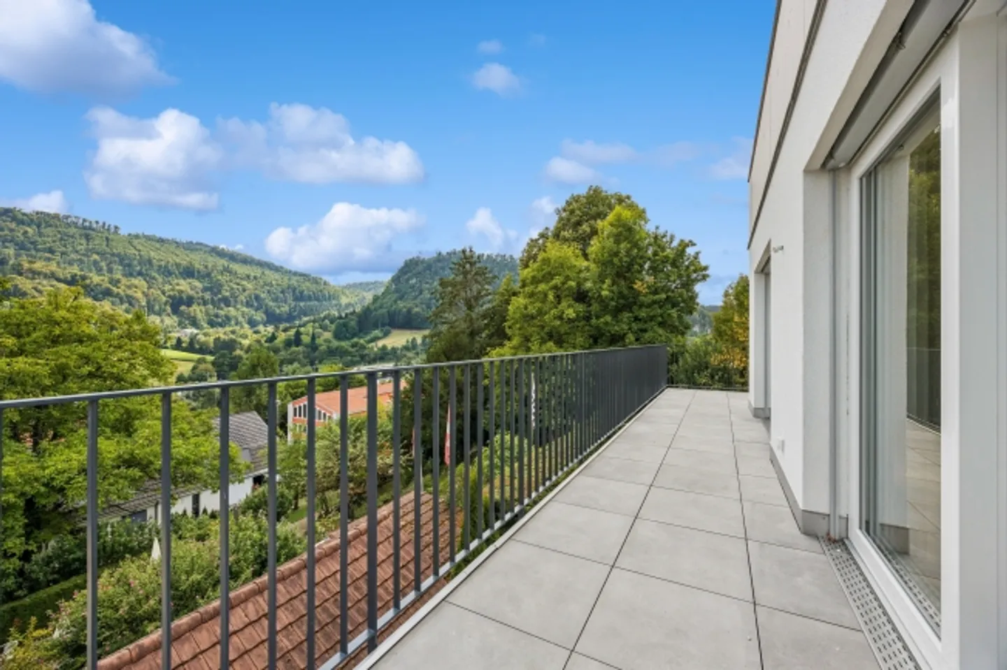 Grellingen Votre nouvelle maison jumelée de 5,5 pièces avec vue - Photo 6 sur 13