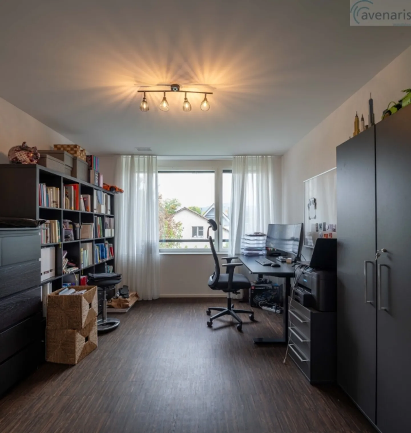 Exclusive 4.5-room apartment with high-quality furnishings - Photo 6 of 9