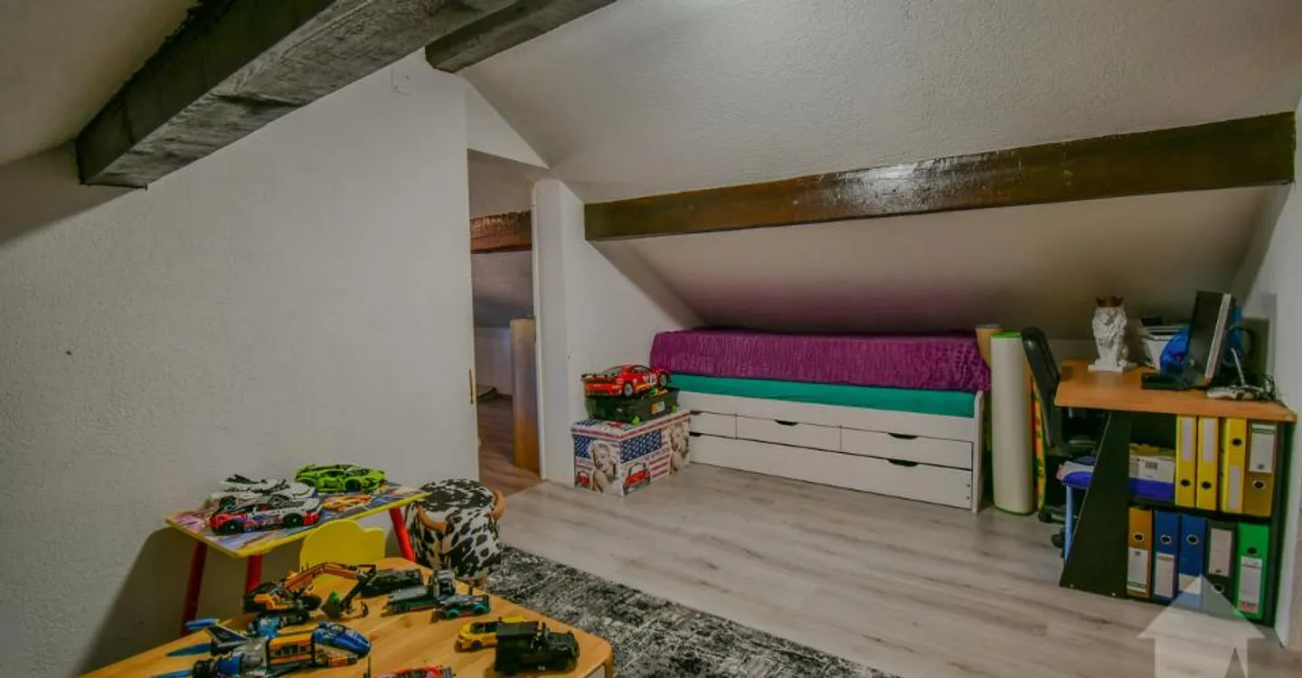 Casa familiare ristrutturata con appartamento - Foto 12 di 12