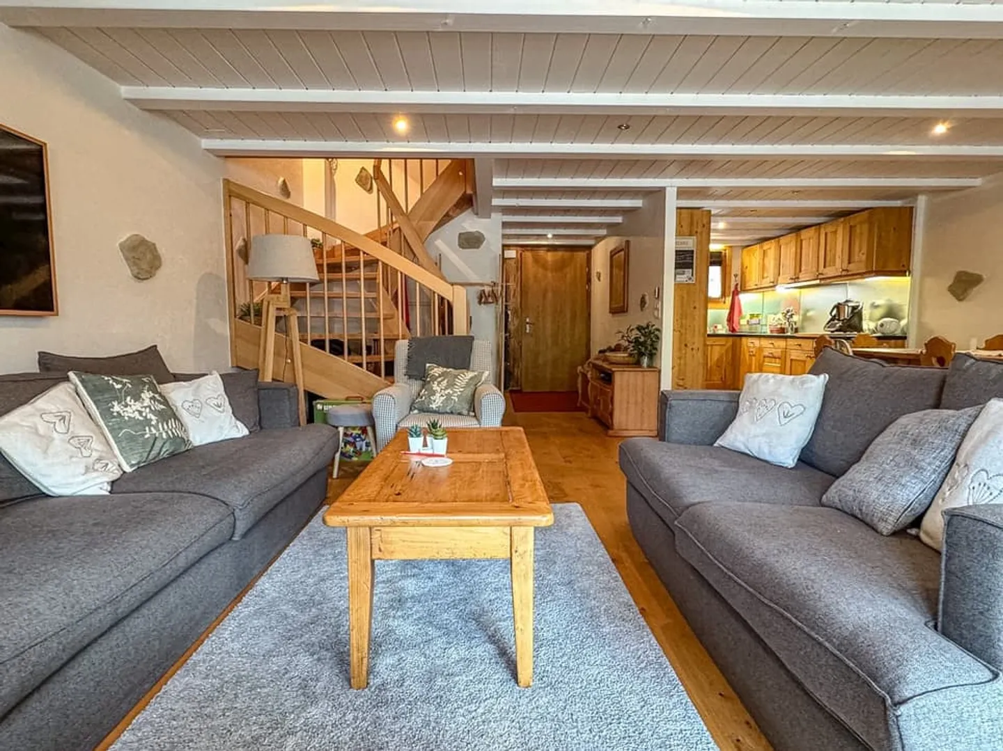 Zu verkaufen, hochwertiges Duplex-Apartment im Zentrum des Dorfes Diablerets! - Foto 2 von 13