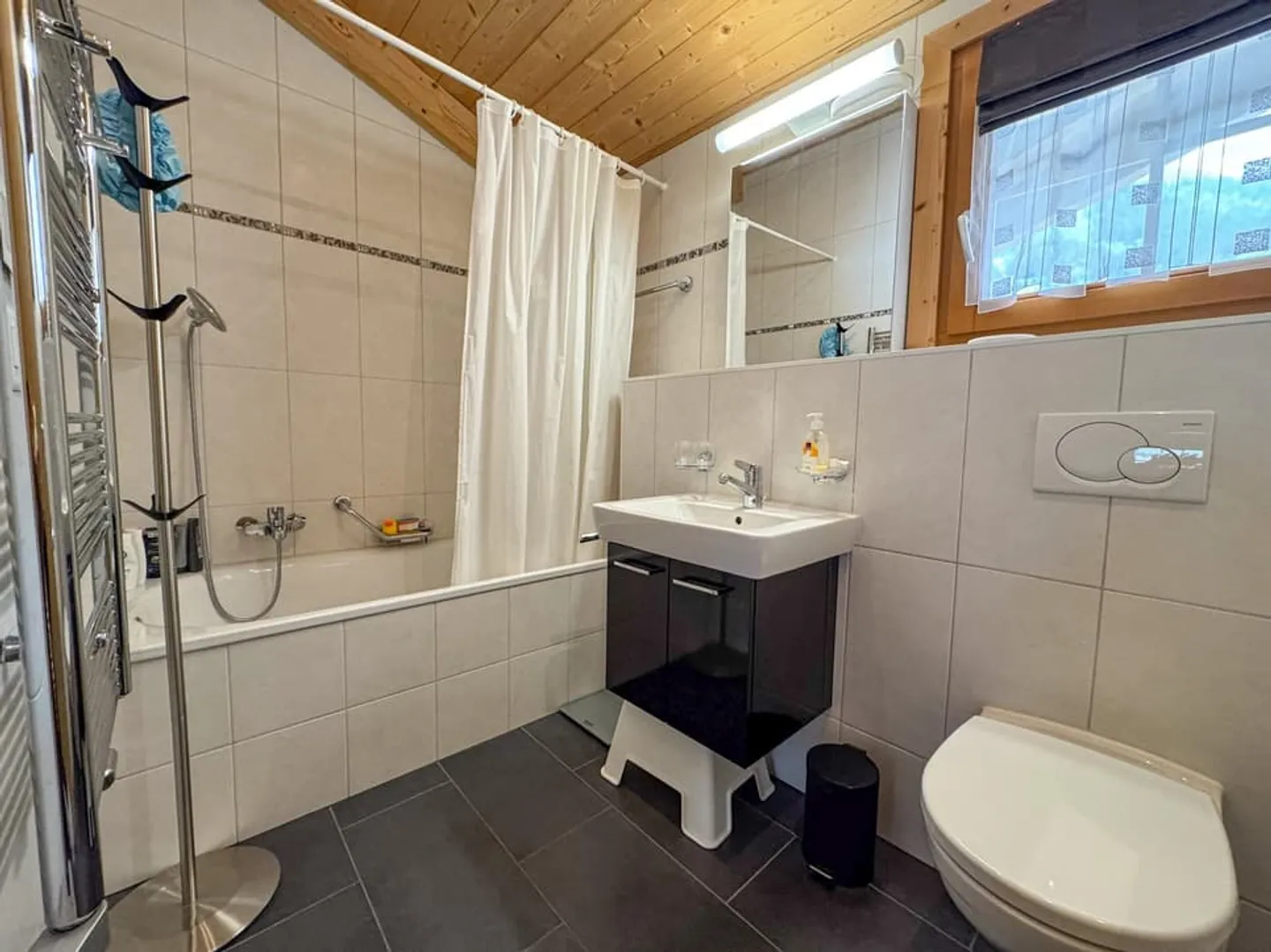 Zu verkaufen, hochwertiges Duplex-Apartment im Zentrum des Dorfes Diablerets! - Foto 9 von 13