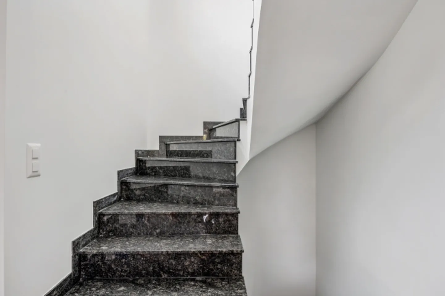 Grellingen Votre nouvelle maison jumelée de 5,5 pièces avec vue - Photo 9 sur 13