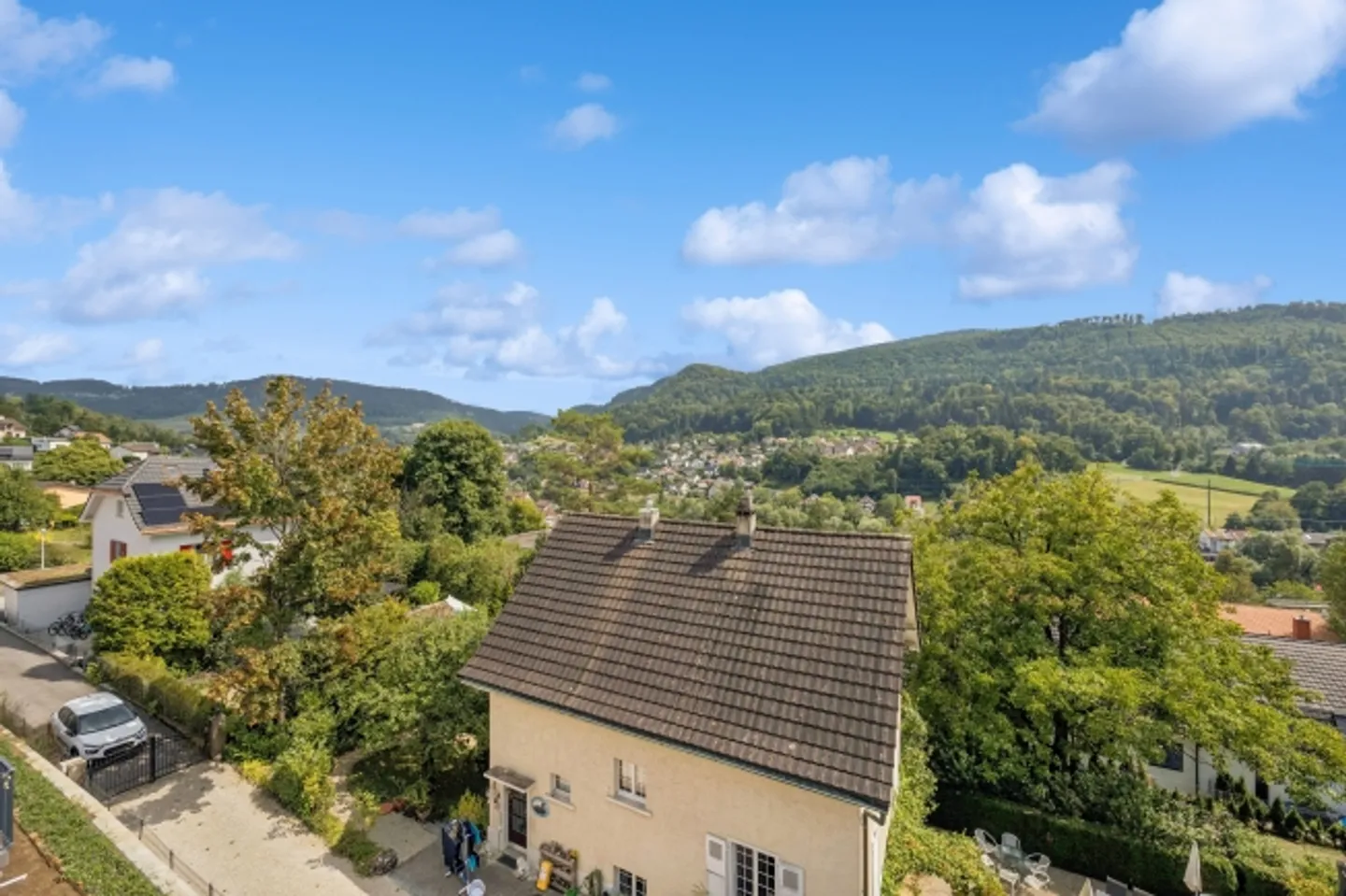 Grellingen Votre nouvelle maison jumelée de 5,5 pièces avec vue - Photo 10 sur 13