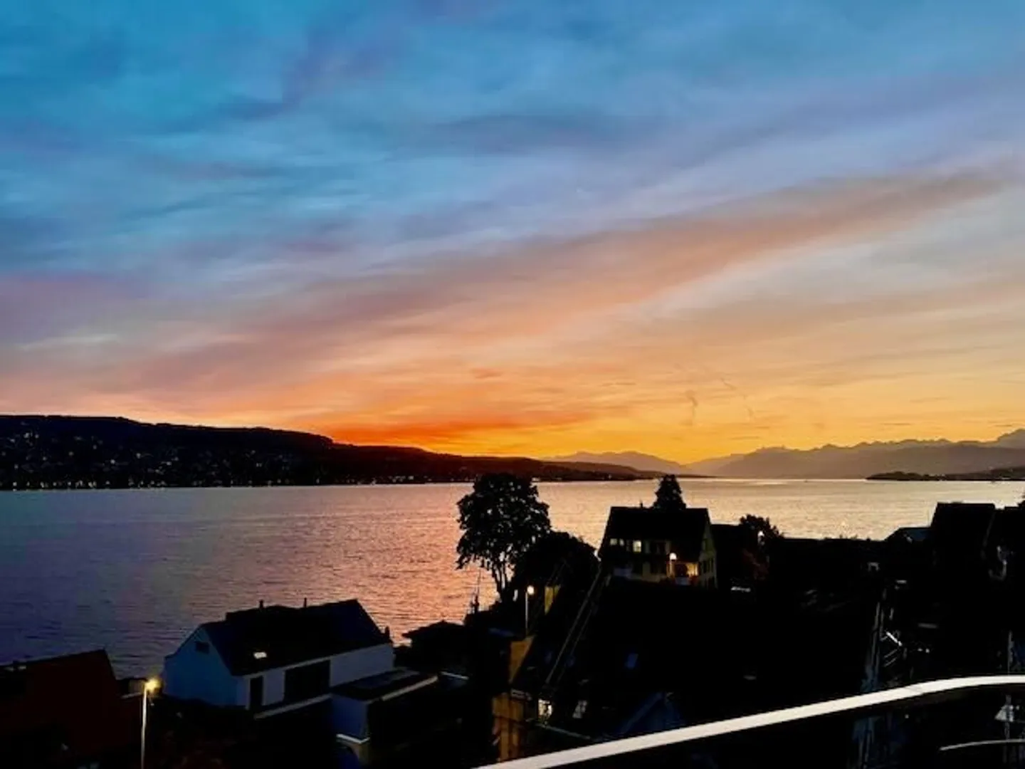 Atemberaubende Maisonette mit Seeblick - Foto 9 von 9