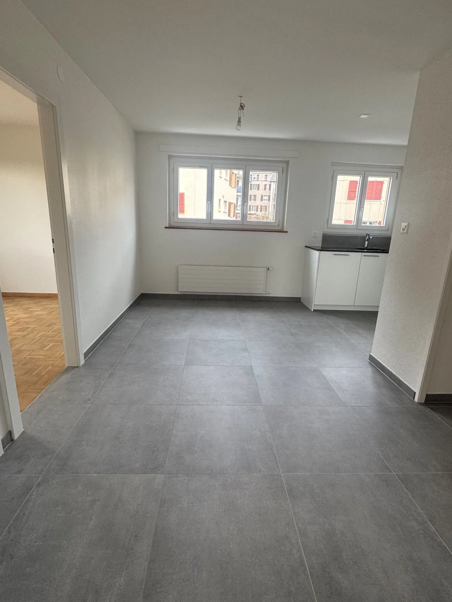 Appartamento di 3 stanze completamente ristrutturato - Foto 5 di 16