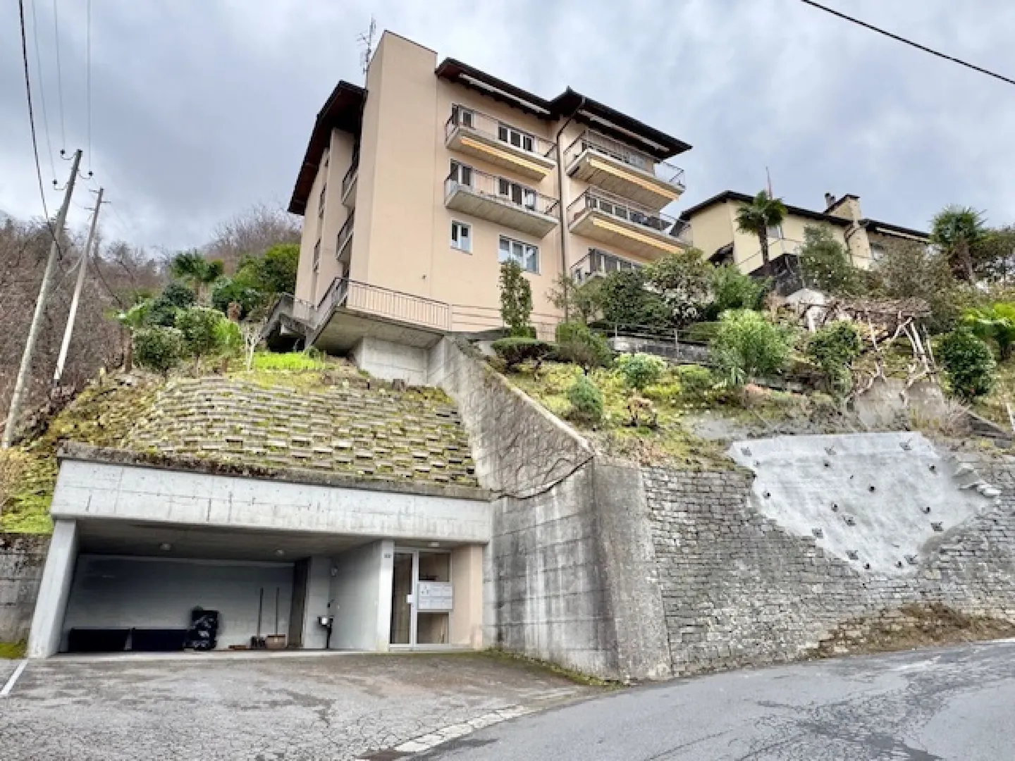 Appartement au bord du lac - Photo 4 sur 19