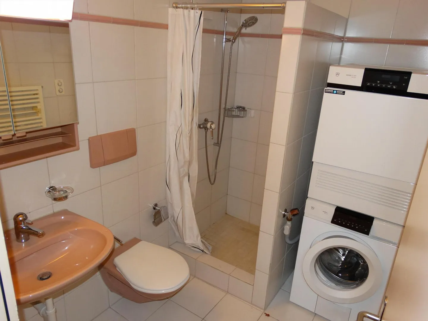 5.5 Room Apartment in Regensdorf - Photo 8 of 11