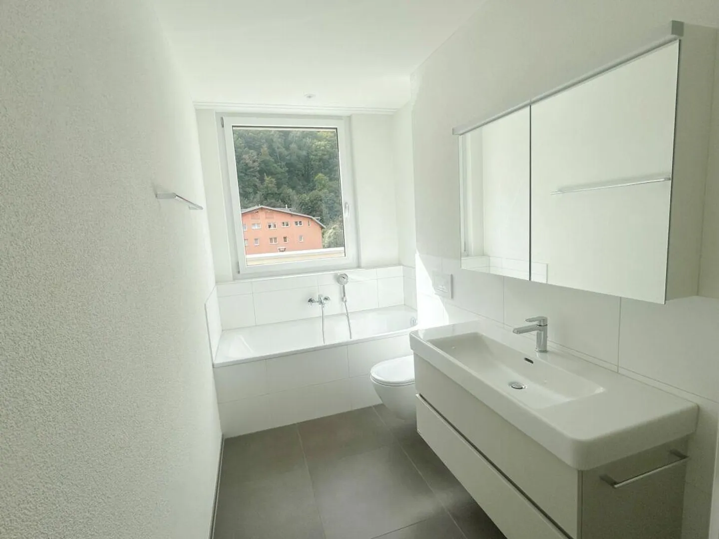 Moderno appartamento attico di 4,5 stanze con vista panoramica mozzafiato - Foto 8 di 12
