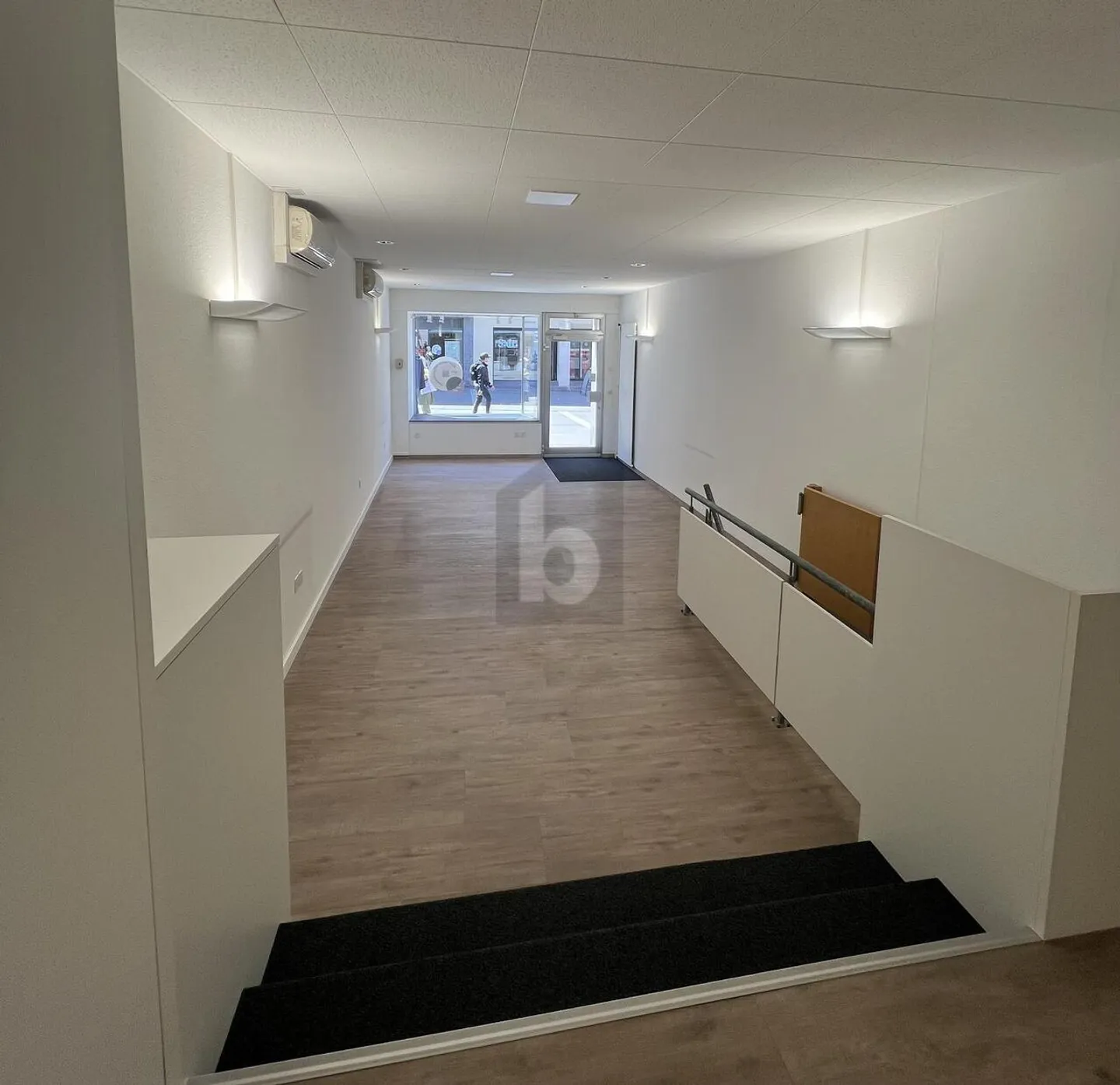 «ATTRAKTIV AN PROMINENTER LAGE IM ZENTRUM» - Foto 3 von 4