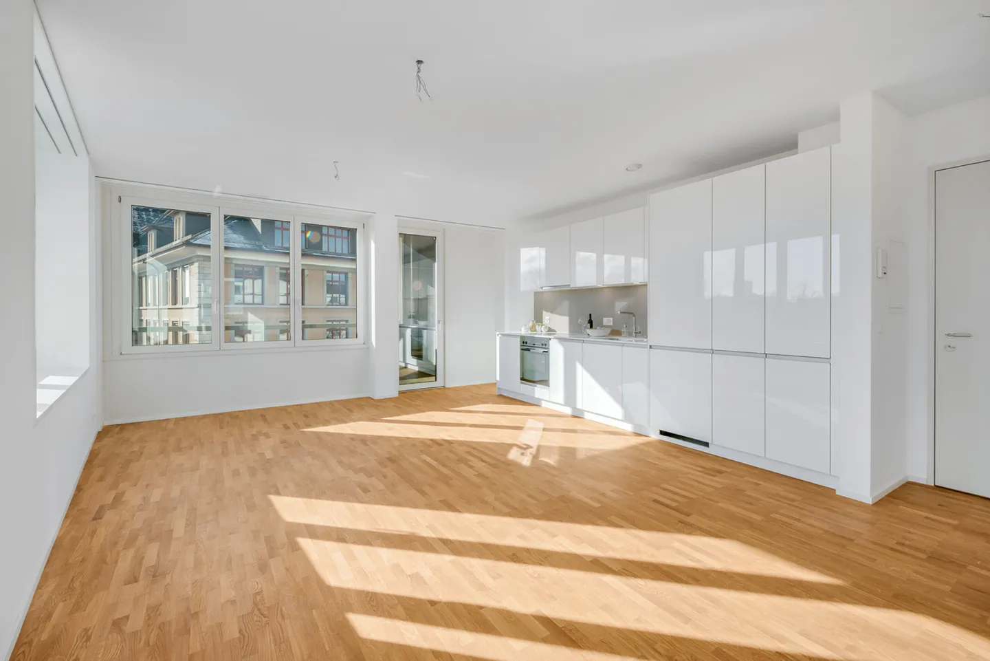 Charmant appartement 2.5 pièces - Photo 2 sur 5