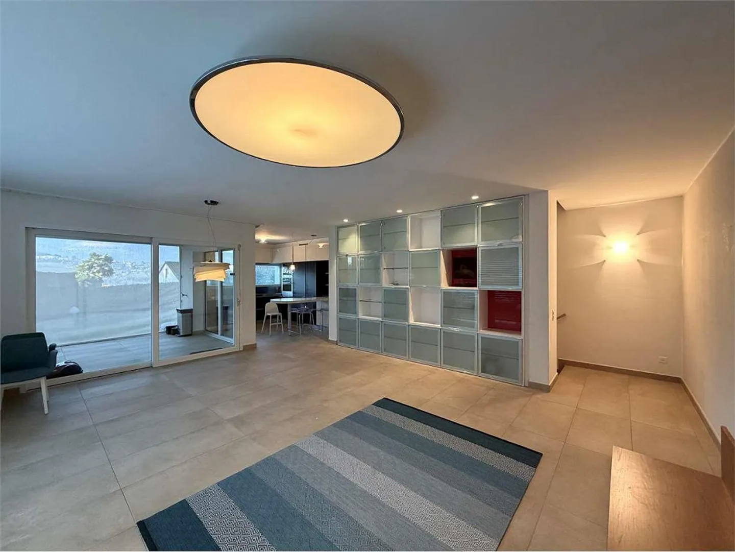 Elegant country house with private garden, recently built in Lugano - Photo 4 of 13