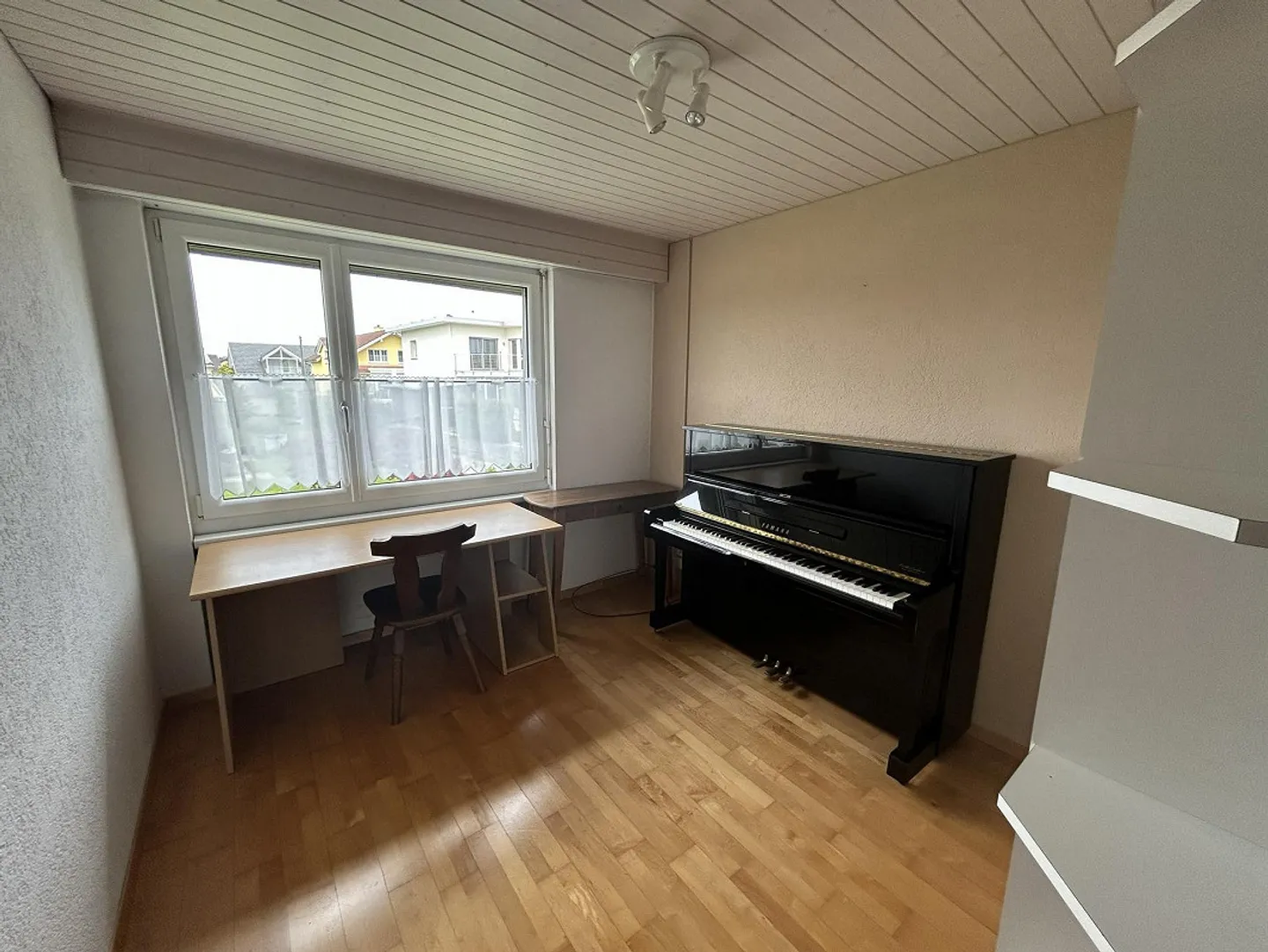Maison spacieuse dans un bel emplacement - Photo 8 sur 18