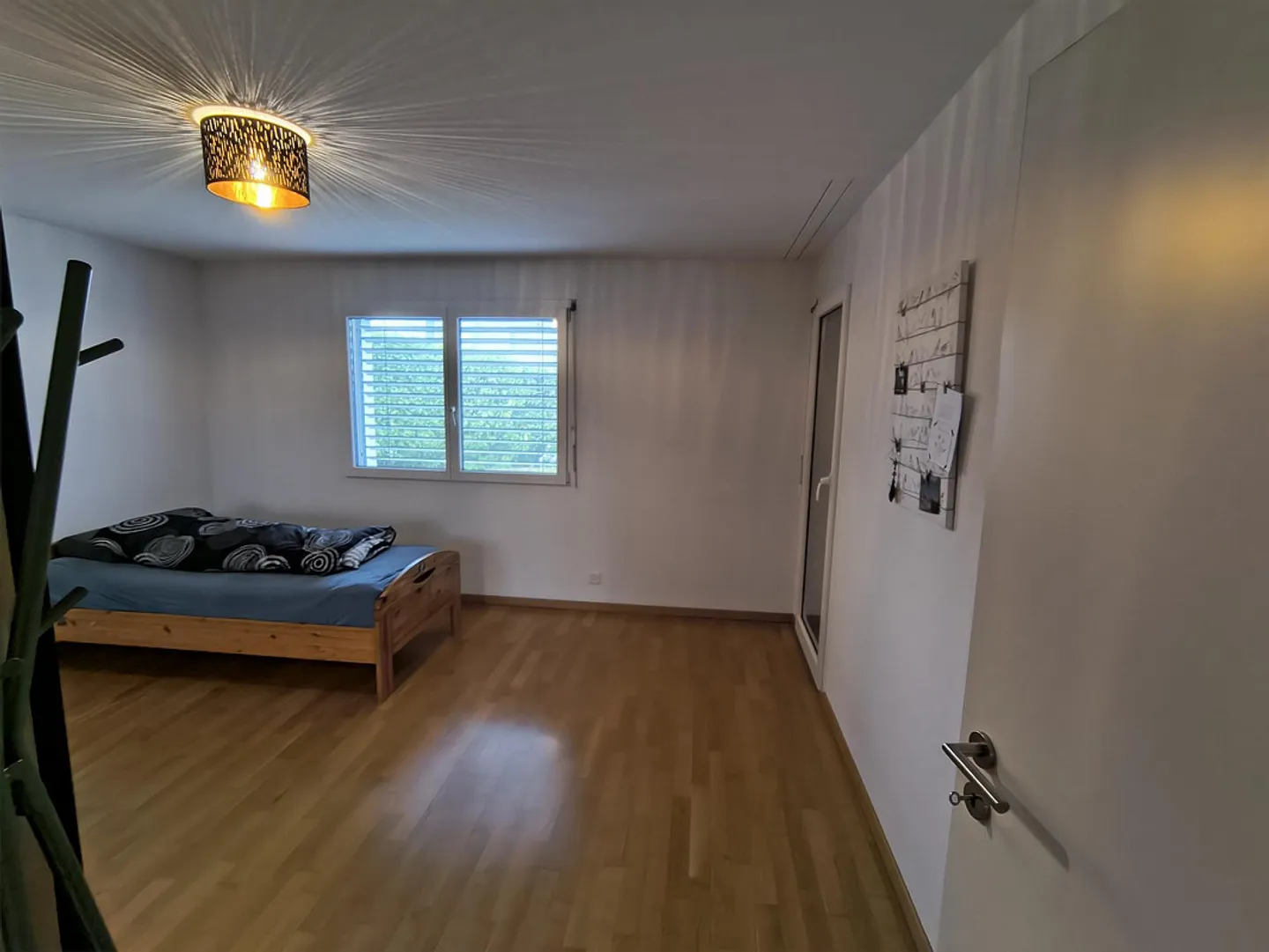 Appartement moderne de 3,5 pièces avec jardin à Auslikon - Photo 15 sur 16