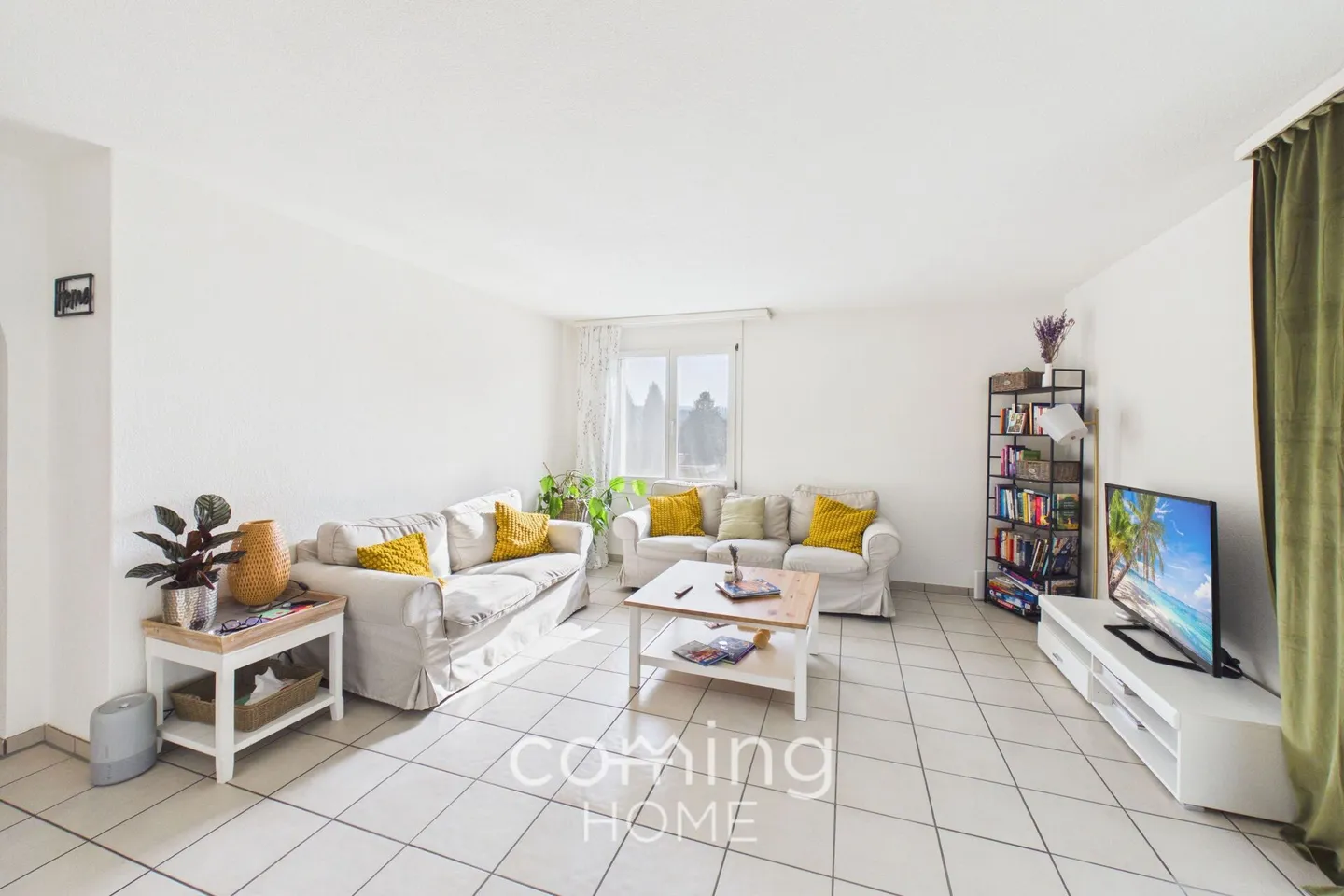 Bright 4.5-room apartment in Roggwil - balcony, private laundry room, and 2 parking spaces - Foto 3 von 13