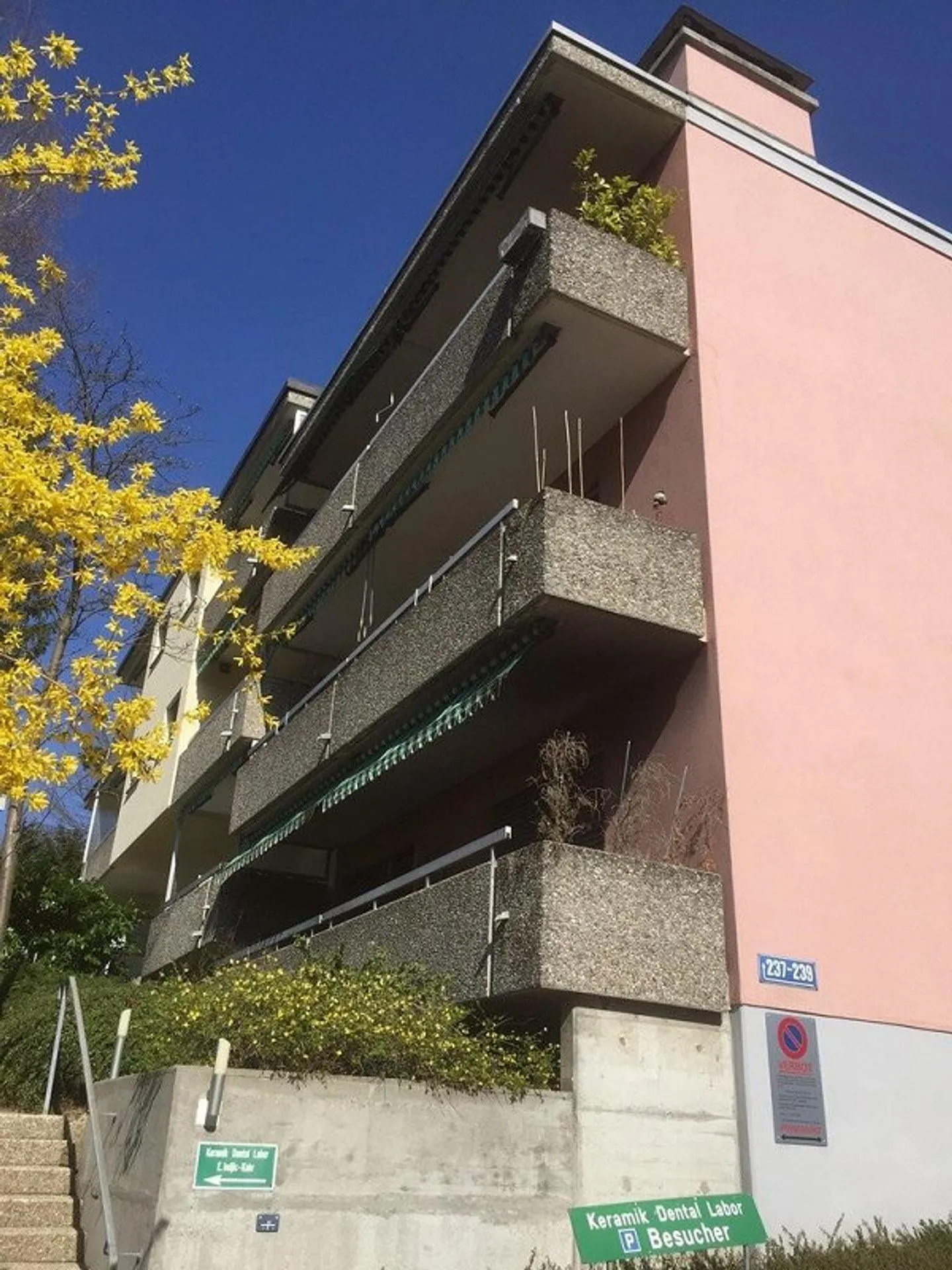 Single apartment near city center - freshly renovated - Photo 1 of 10