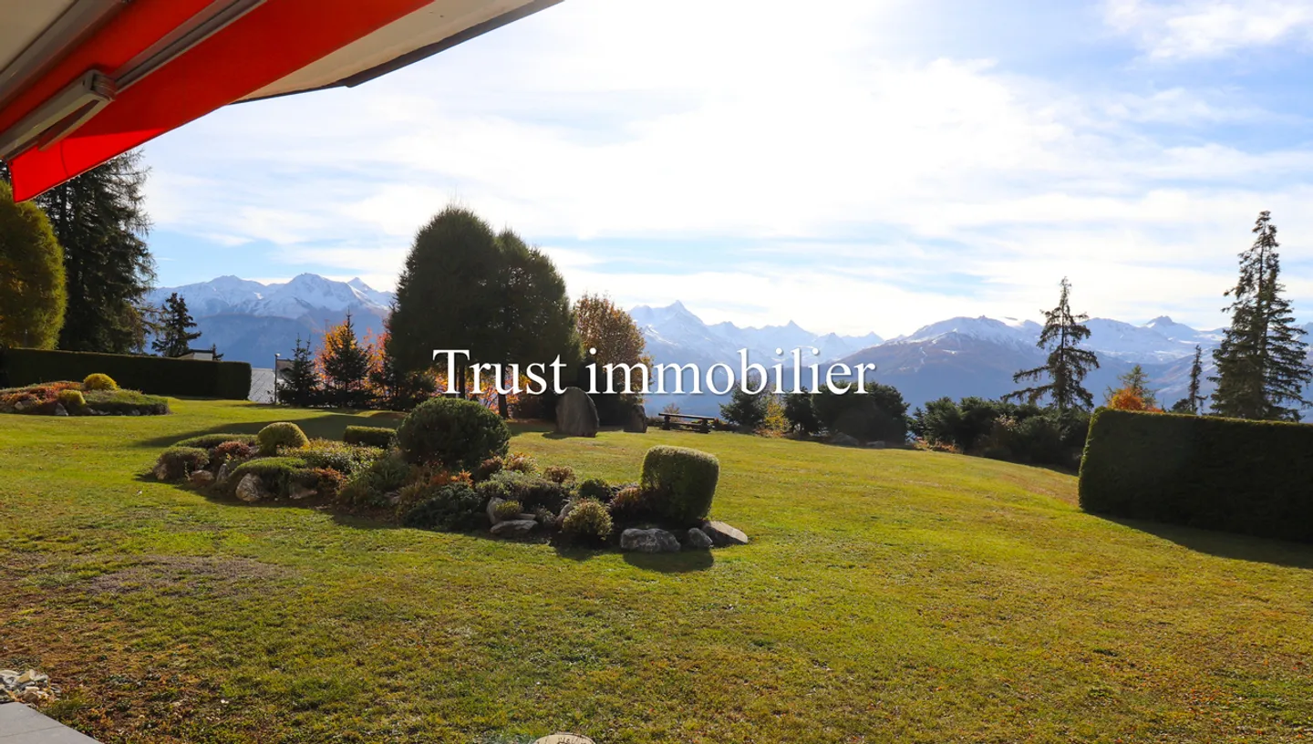 Incantevole Appartamento con Giardino a Crans-Montana - Foto 5 di 13
