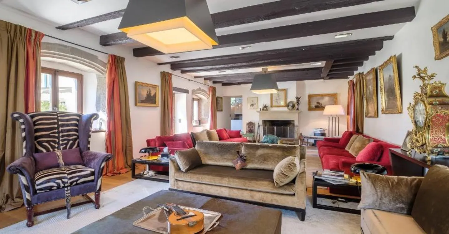 Splendida proprietà di carattere - Foto 2 di 6