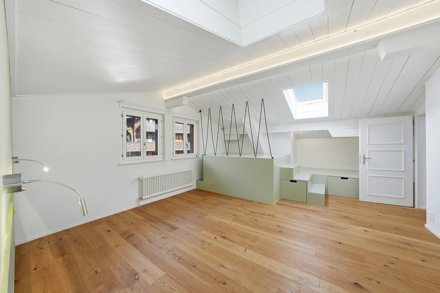 Semi-Detached House with Panoramic View, 20 Minutes from Gstaad - Photo 29 of 33