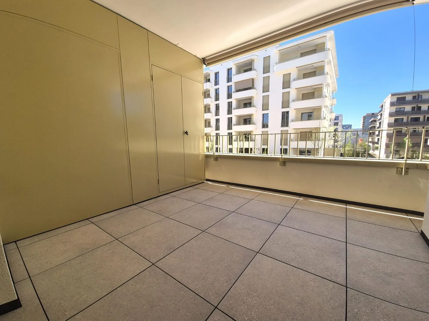 Prairie 4 - 3.5-Room Apartment on the 1st Floor with Unobstructed View - Photo 5 of 11