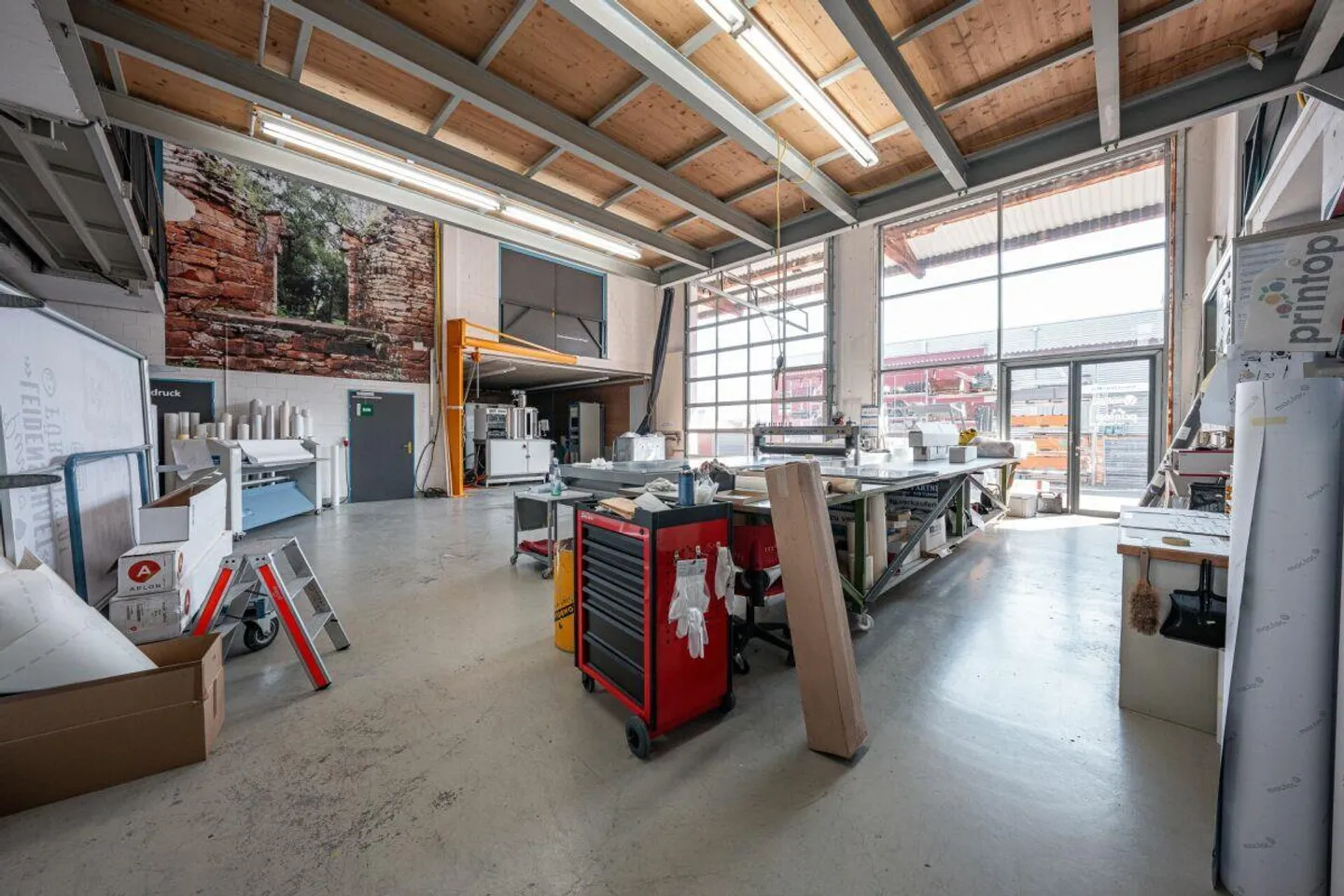 Gewerbefläche mit Showroom - Foto 7 von 26