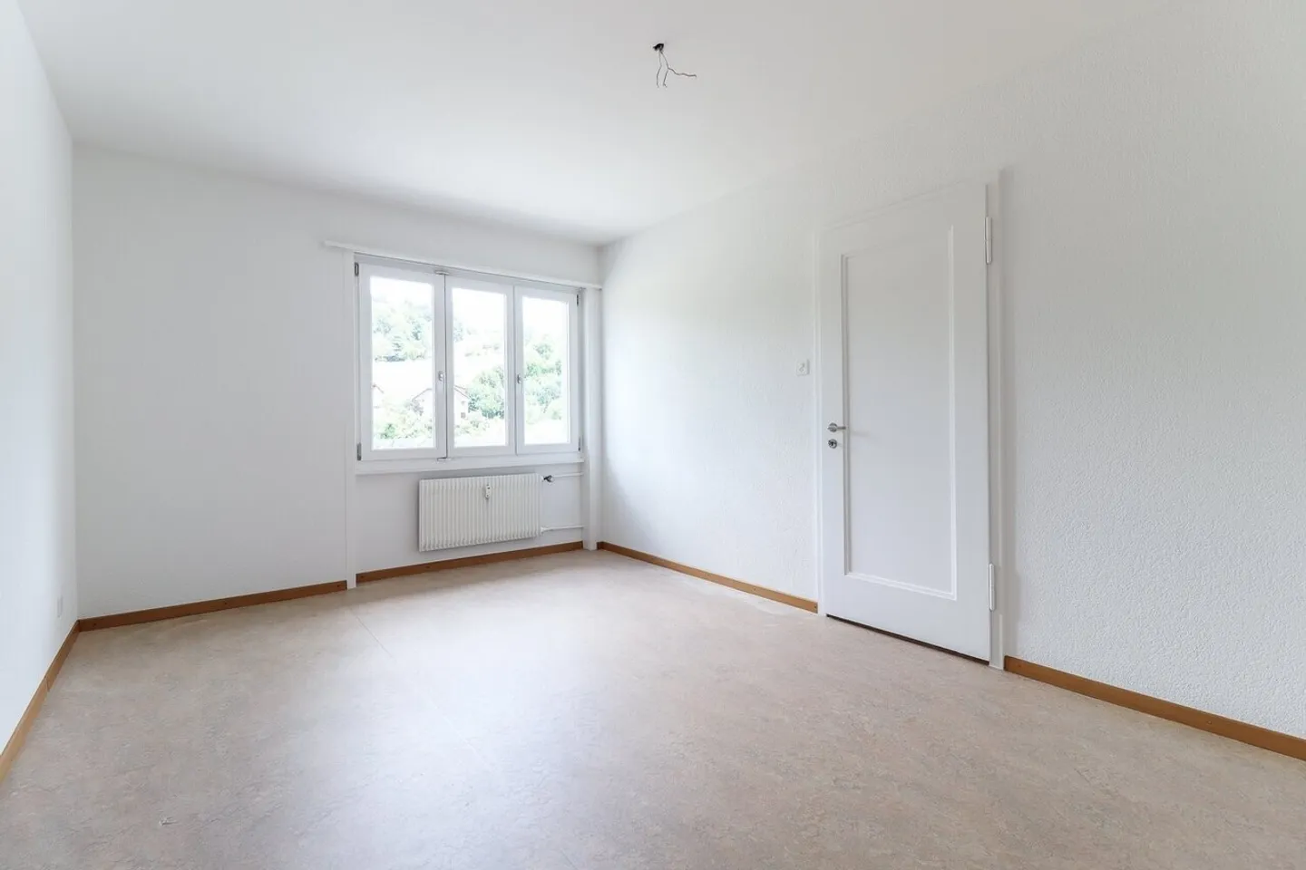 Arriving Home - Photo 3 of 6