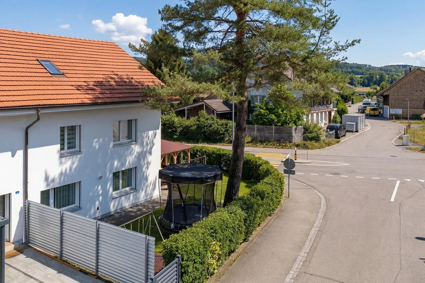 Family Happiness in Frauenfeld / Erzenholz - Move in & Feel Good - Photo 3 of 33