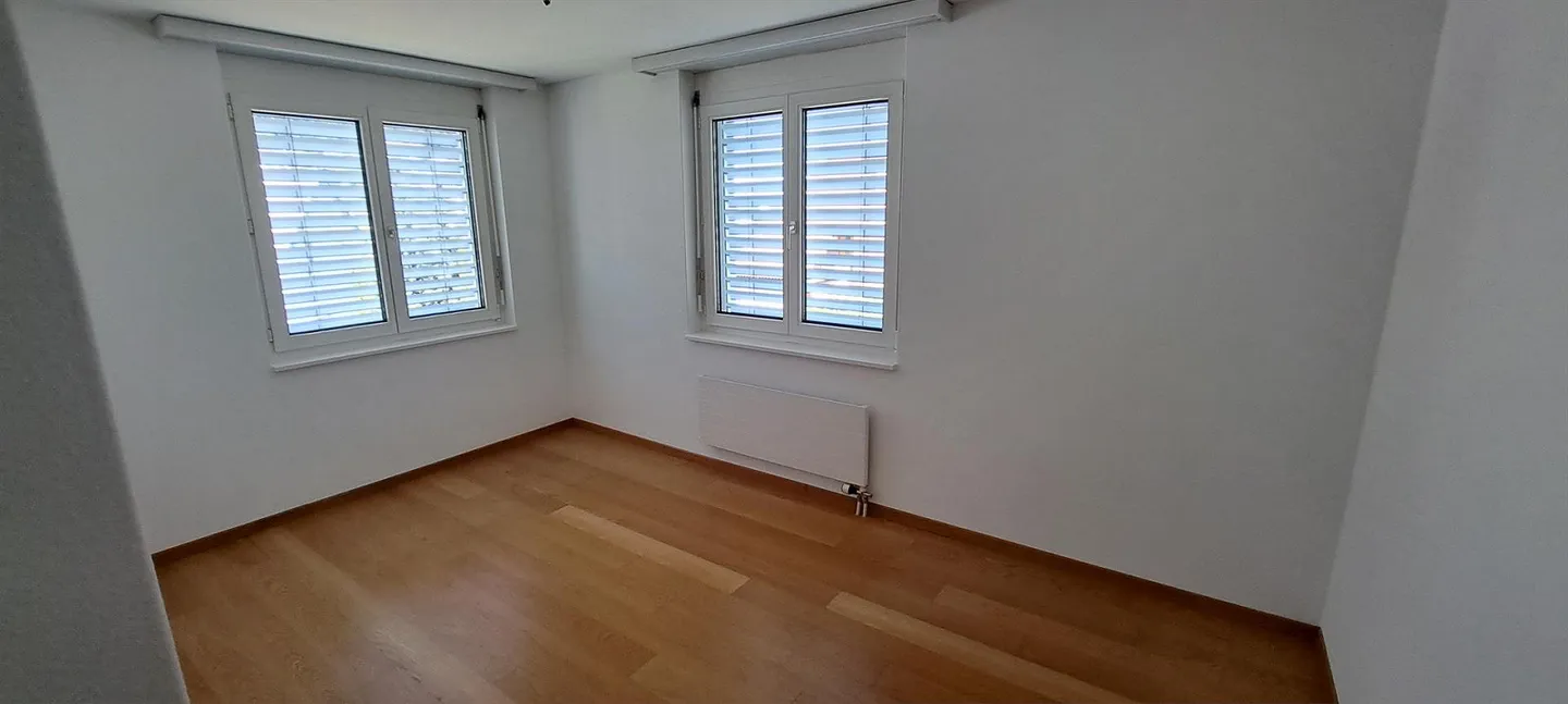 Gently renovated, spacious 4 ½ room apartment in Oberuzwil - Photo 13 of 15