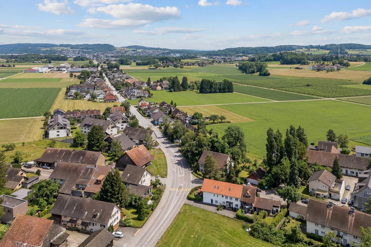 Family Happiness in Frauenfeld / Erzenholz - Move in & Feel Good - Photo 6 of 33