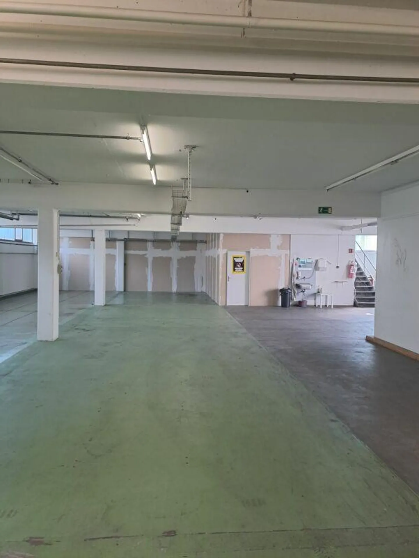 Geräumige Lagerfläche in St. Gallen - Foto 2 von 4