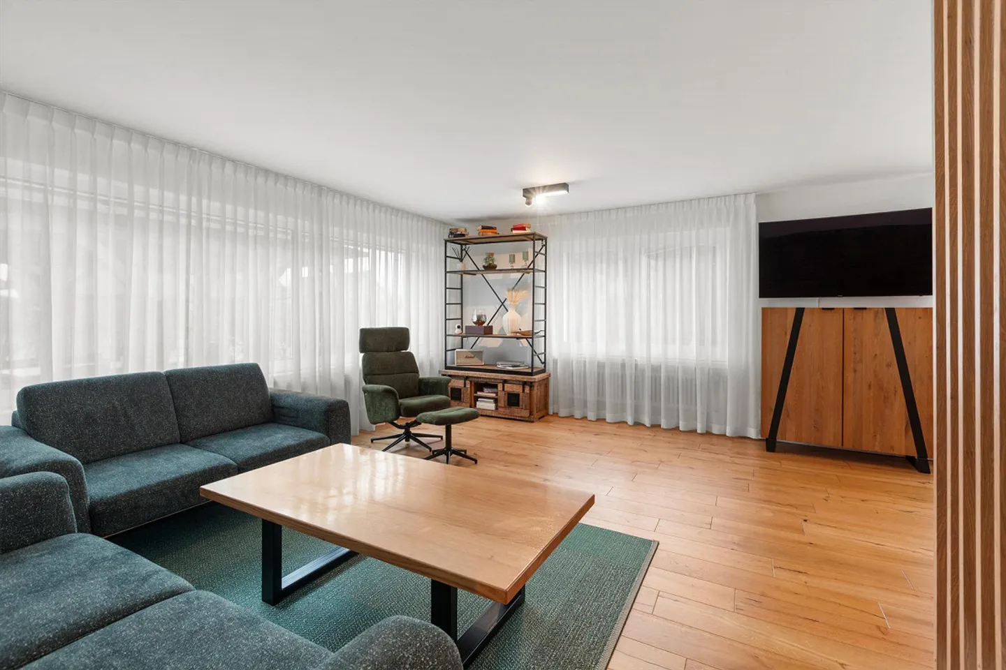 Family Happiness in Frauenfeld / Erzenholz - Move in & Feel Good - Photo 10 of 33