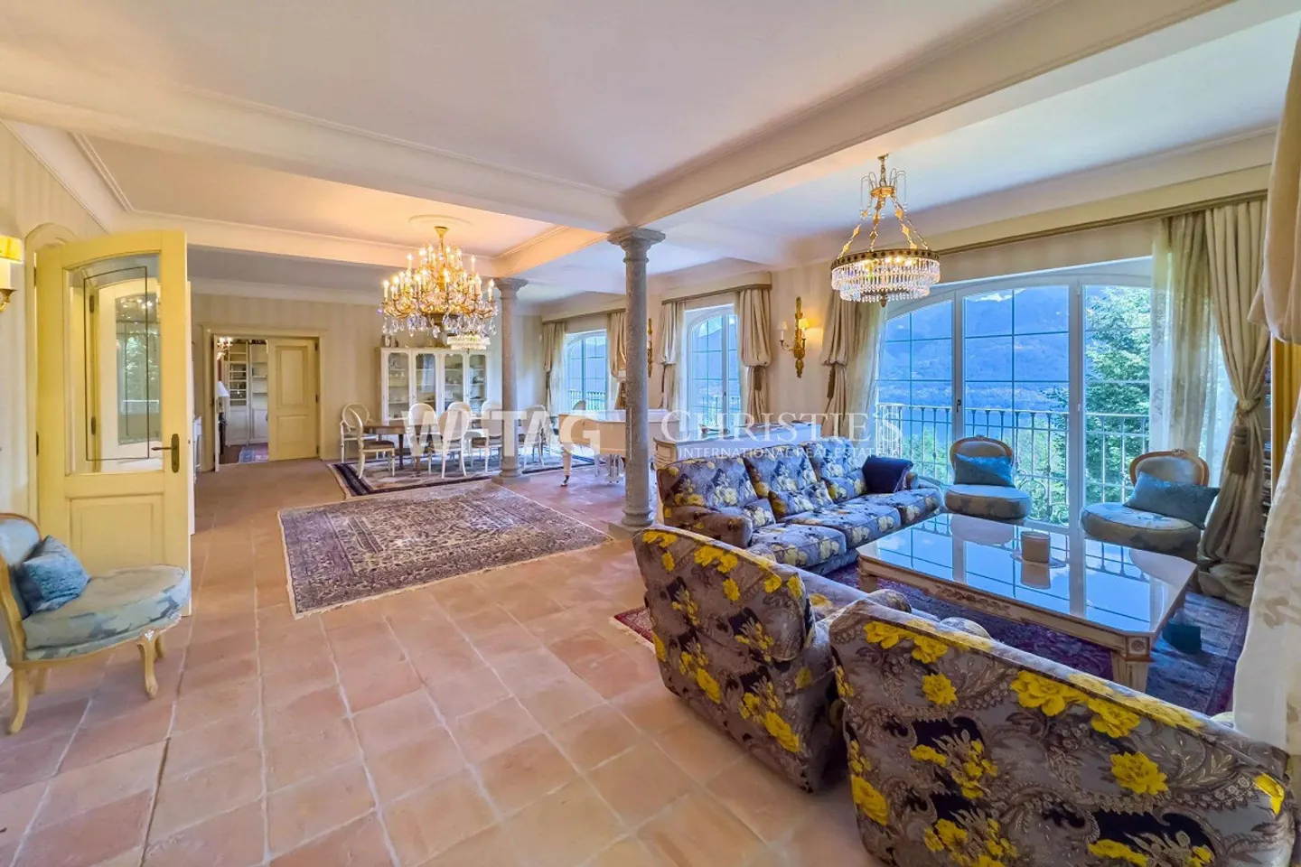 Villa de luxe exclusive avec piscine extérieure et espace bien-être à ven... - Photo 3 sur 13