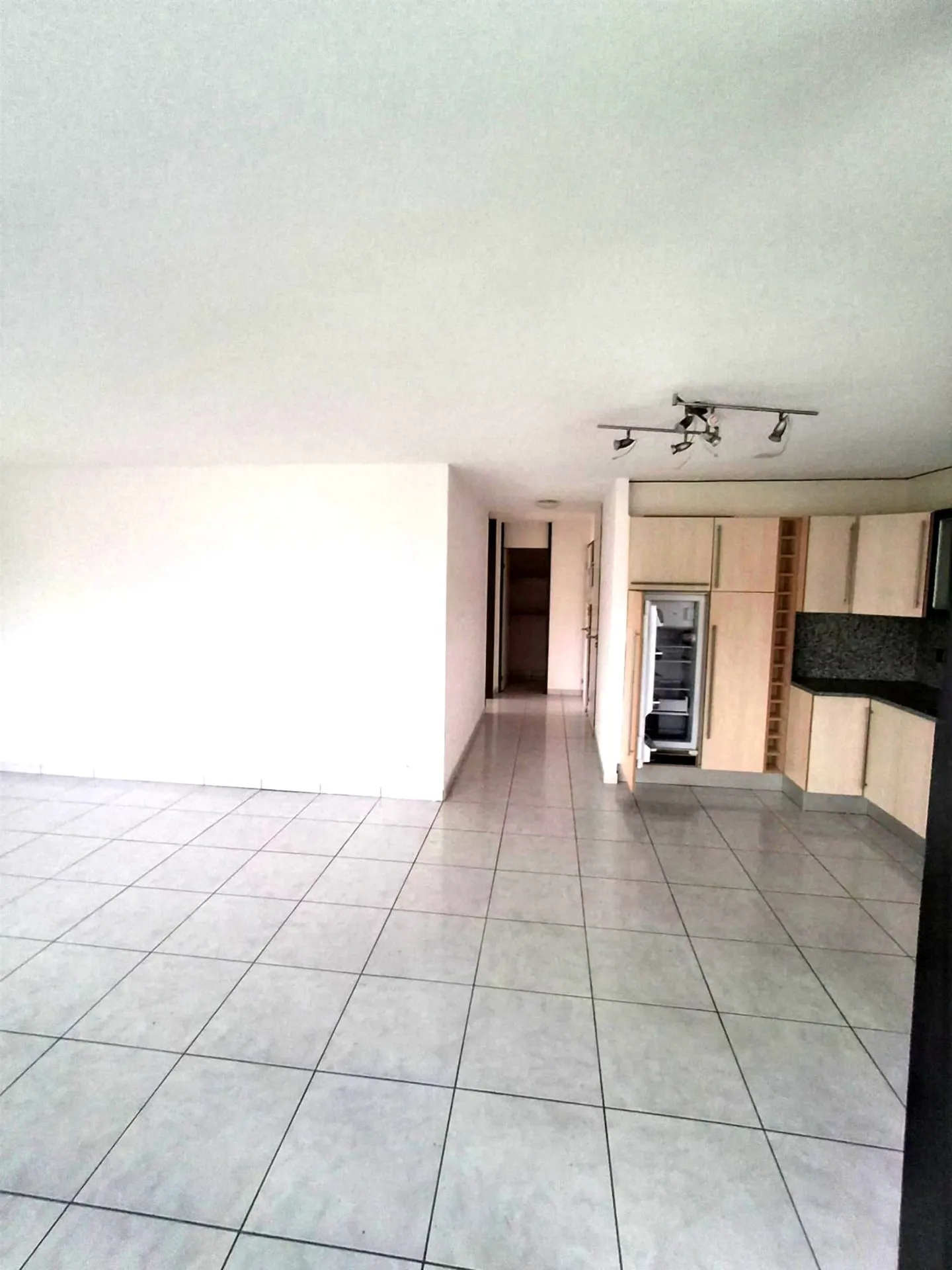 Incantevole appartamento 2.5 camere con parcheggio - Foto 4 di 9