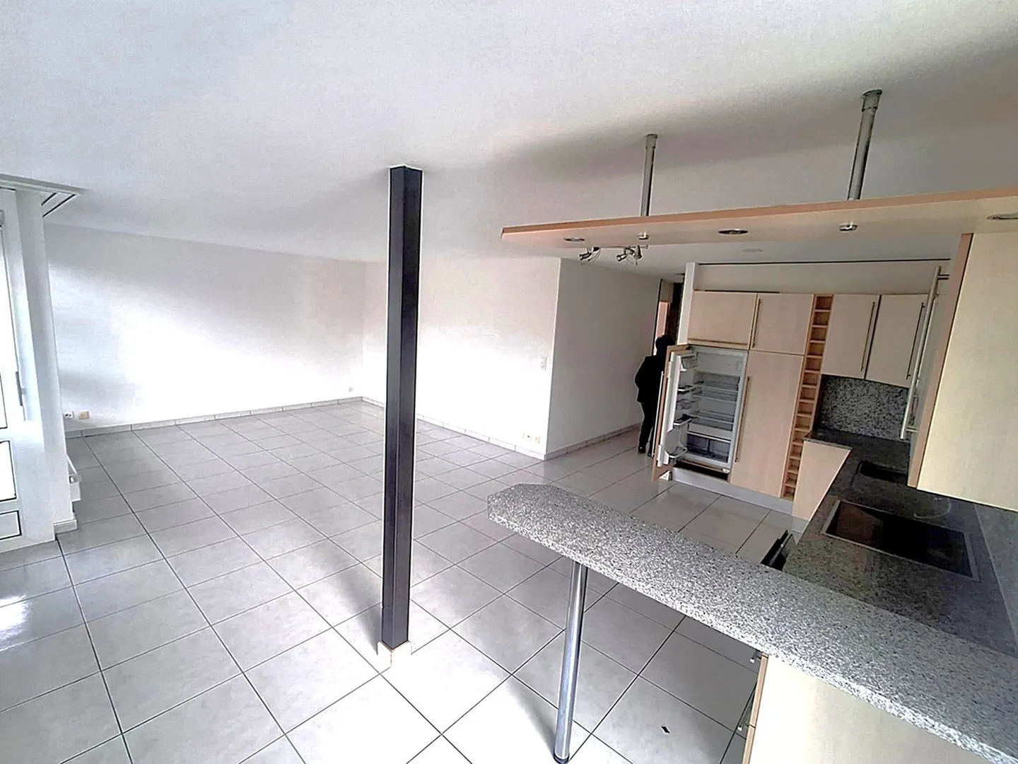 Incantevole appartamento 2.5 camere con parcheggio - Foto 5 di 9